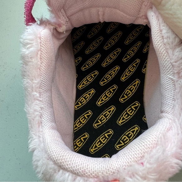 Keen NIB Newport Shoe Fruit/Dove Pink Size 5,6,7 - Picture 13 of 16